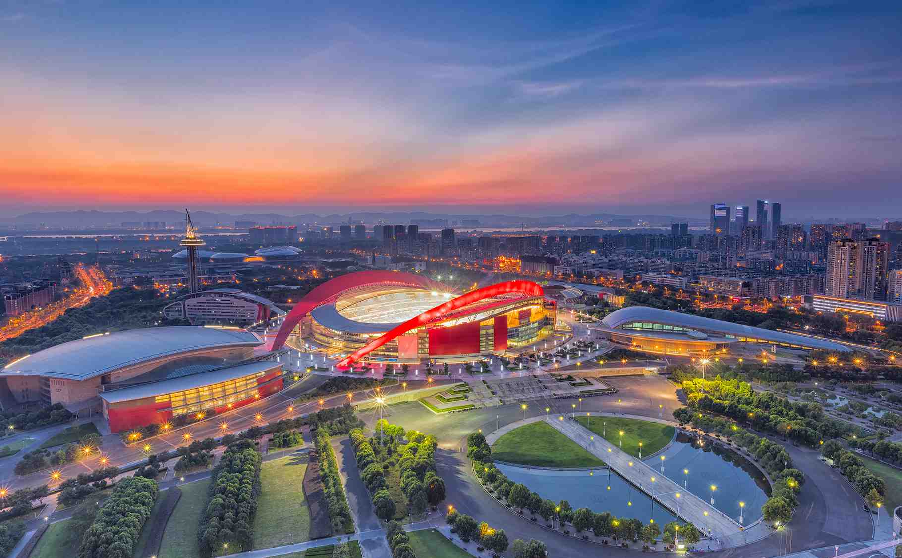 �W�w���� �T����A/�z