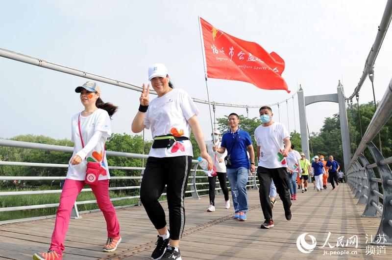 ���w�W(w��ng)�������ߺ��T�ЃɷN��ʽ��һͬ�������������S���ذ��������w��ί�W(w��ng)���k���D