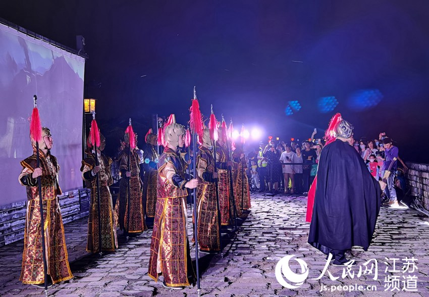 �vʷ���_������  ����z