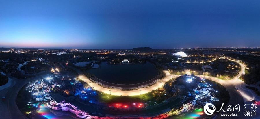 ����ҹĻ�µ����@��(hu��)ȫ�����ϵ����z