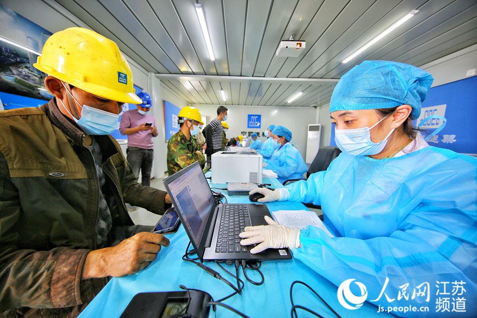 ��ԃ�������t(y��)��(w��)�ˆT���ڱȌ�(du��)������Ϣ������W(w��ng) �R�c�c�z