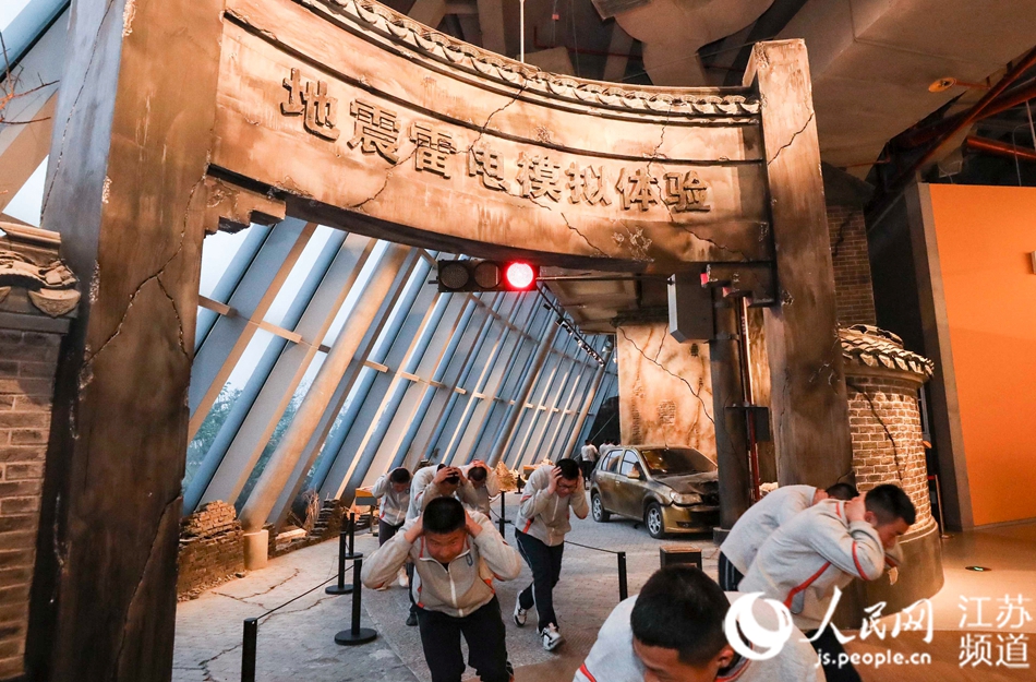 ���K�������ռ�����(z��i)�p��(z��i)���R ����ȫ����U���R