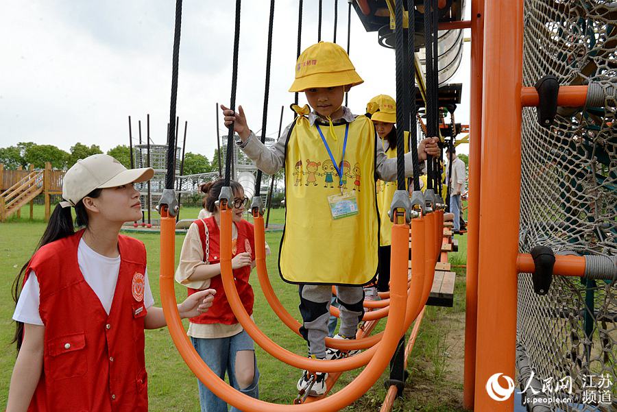 �P�ۚ��σ�ͯ�����ܾ���������Ĕz