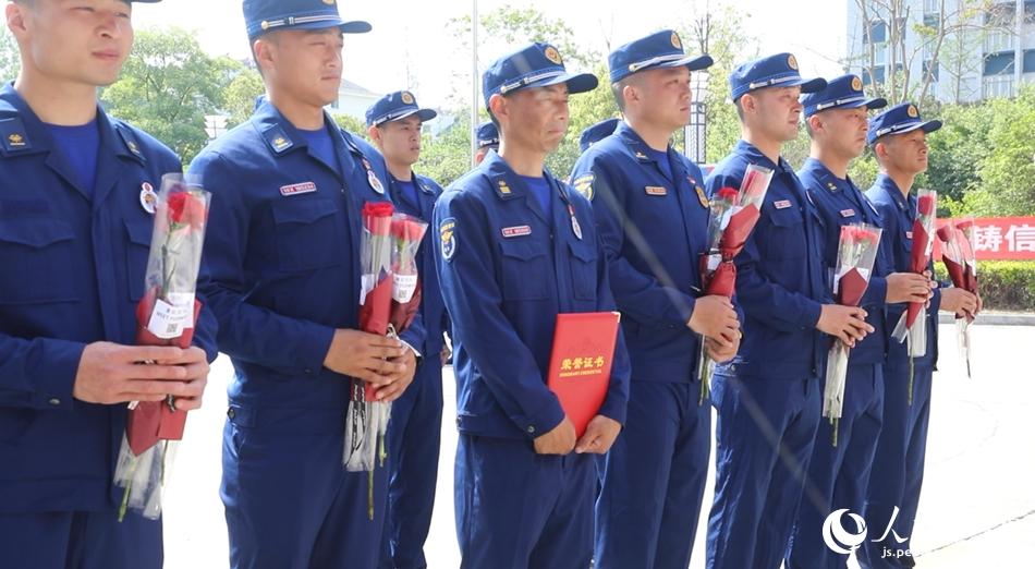 ����꠆T���ڲو����e�Ѓxʽ������ֻ�����һ�˛]���յ��r�����S���i�z