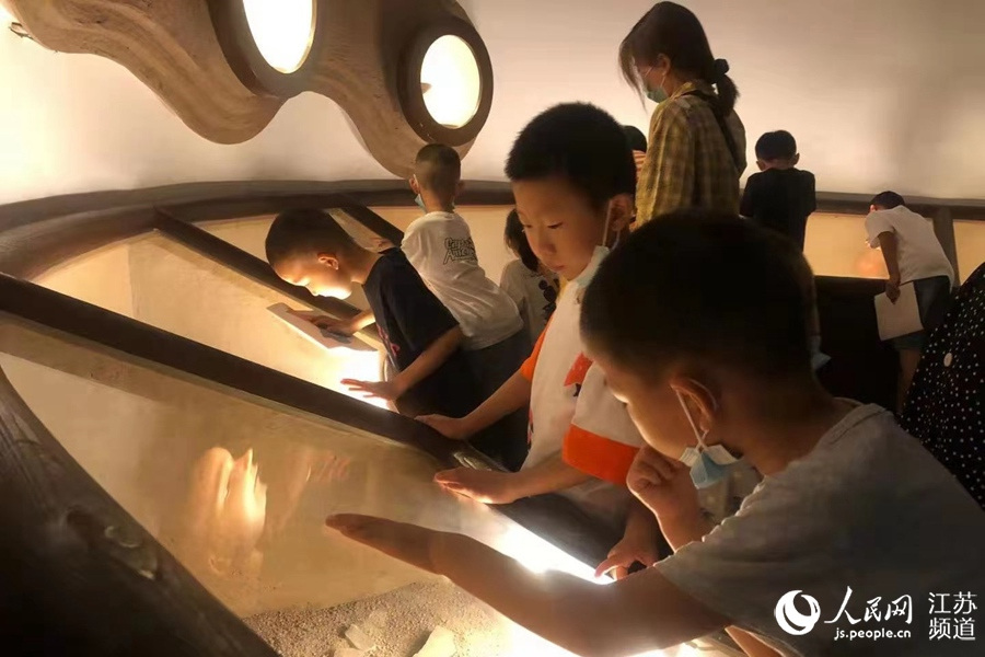 �����x���ܿ����������I����z