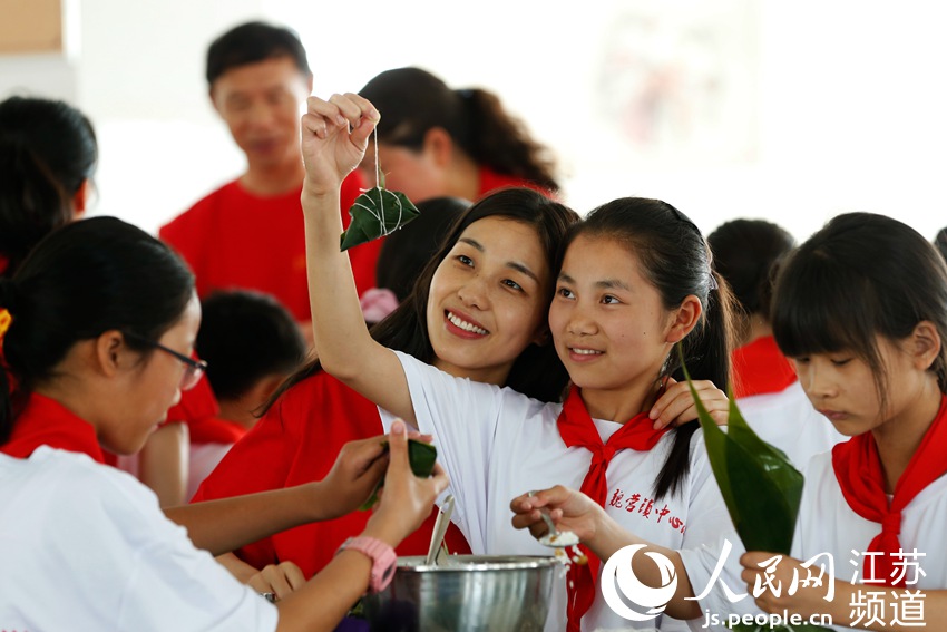 30�������،W(xu��)�����ώ�ָ��(d��o)�°��������S�����z