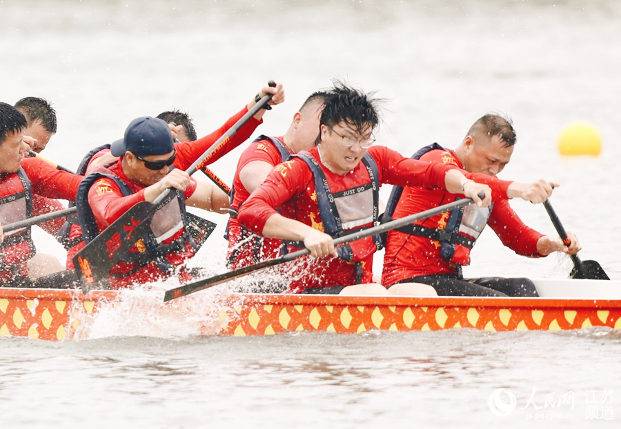 ��ِ�����M(j��n)�С��(qi��ng)�z