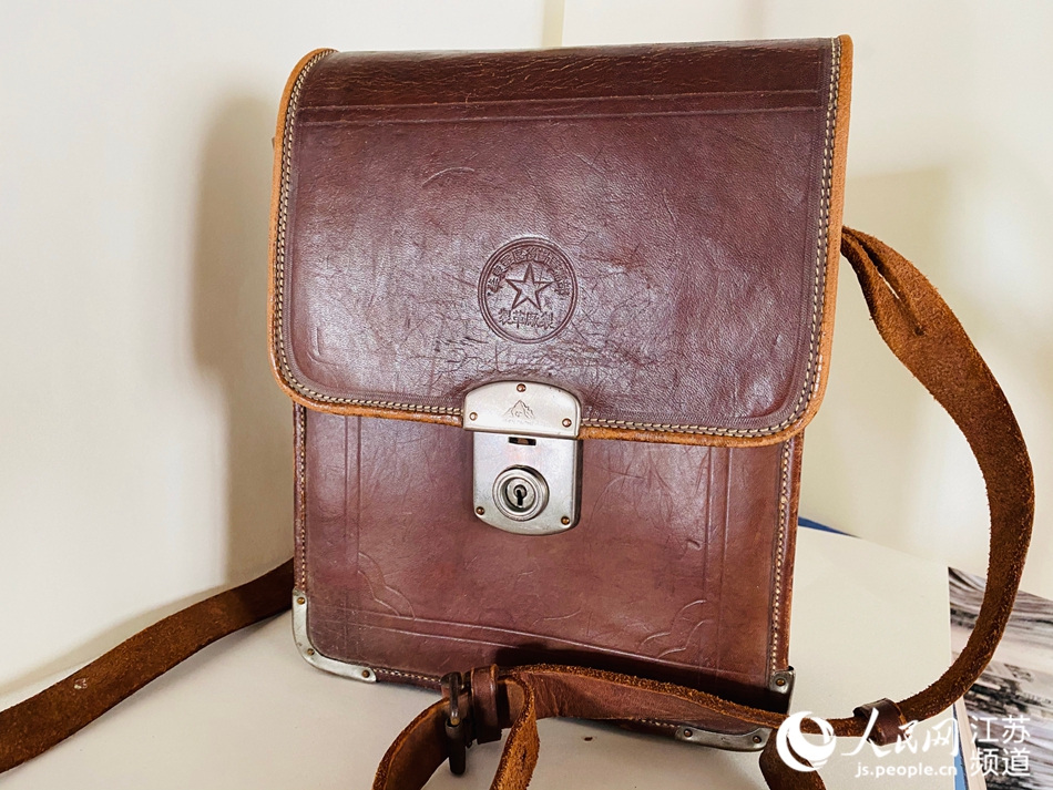 ���󱳰������k�����D