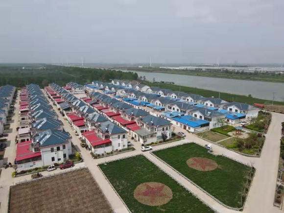 三百弓村航拍圖。燕尾港鎮(zhèn)供圖