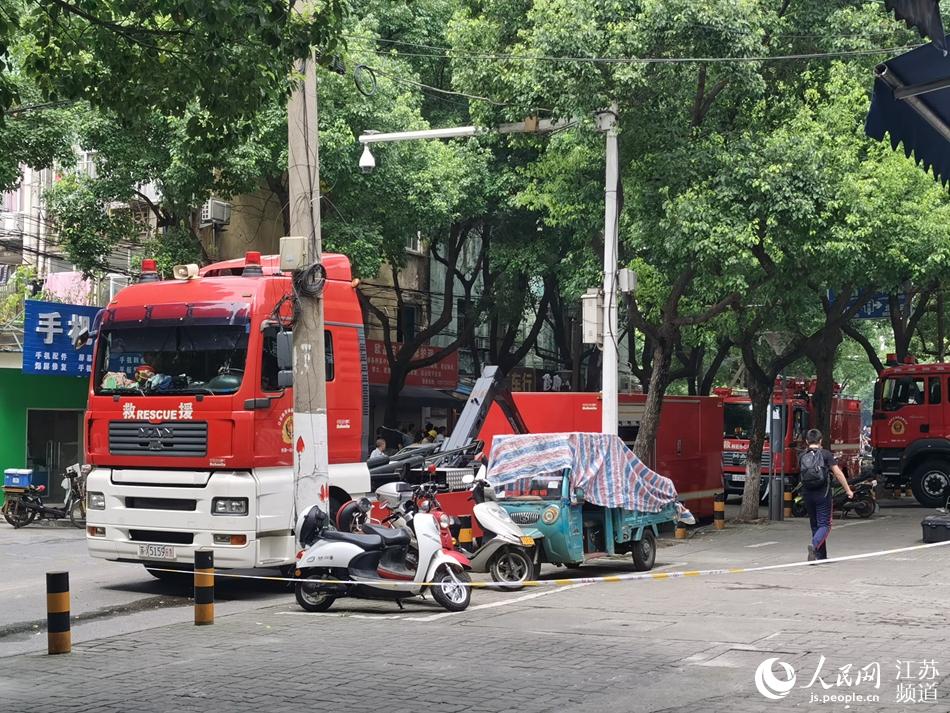 �F(xi��n)���܇����𾯽侀������W(w��ng)ӛ�� ���^���z