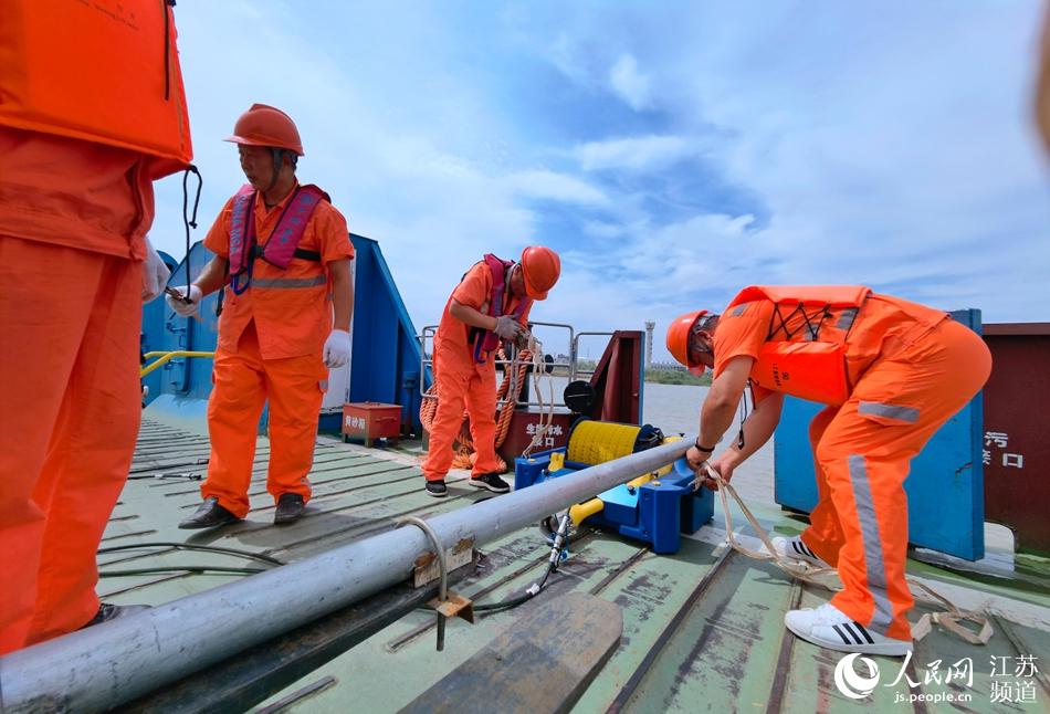 �ݾ��F(xi��n)��(ch��ng)�����񌚔z