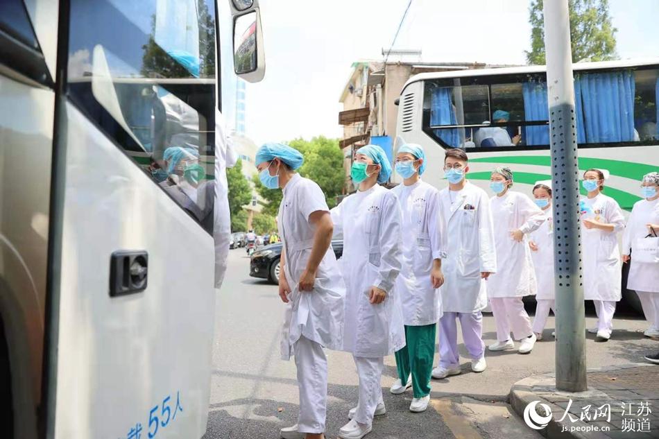 ���Kʡ���t(y��)Ժ���x��100���t(y��)�o(h��)�ˆT���c�����^(q��)����z�y(c��)������Ժ�����D