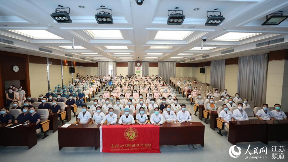 �|�ϴ�W(xu��)�����д��t(y��)Ժ�ɳ�200�˺���z�y(c��)�t(y��)���(du��)֧Ԯ��������?ch��ng)Δz