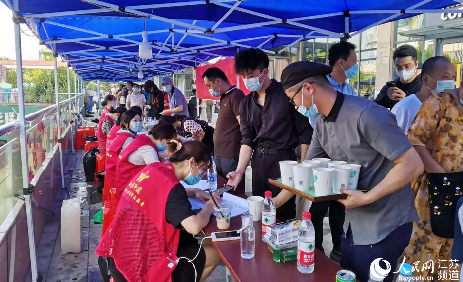 �Ͼ��껨�_�^(q��)һ������z�y�c��߅�̑���һ�������ˆT�́��Ʒ�����M���z