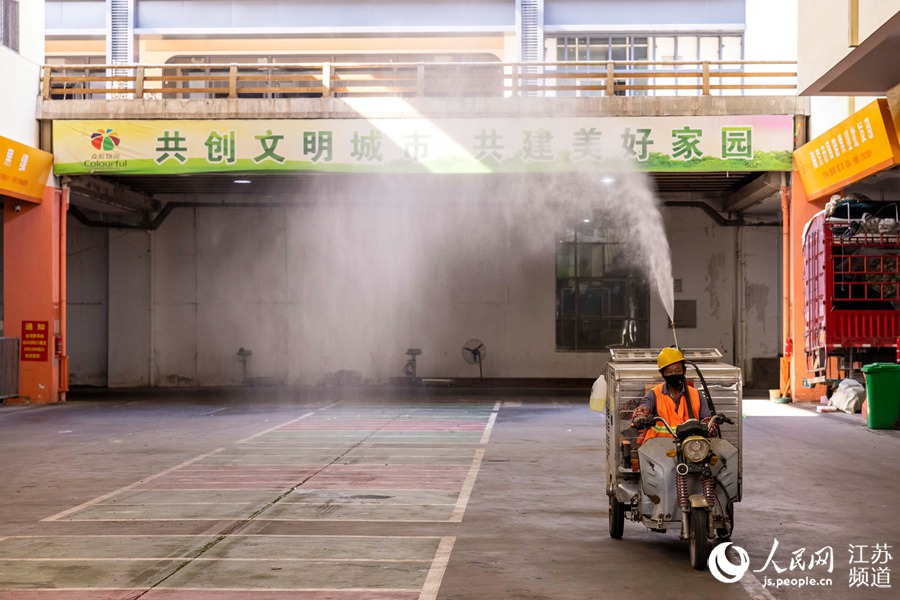 �����ˆT��(du��)�Ј�(ch��ng)�����^(q��)���M(j��n)�������������R�z