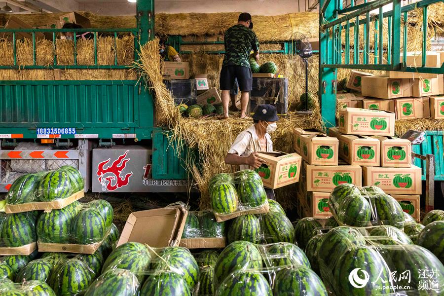 �������ڰ��\�����������R�z