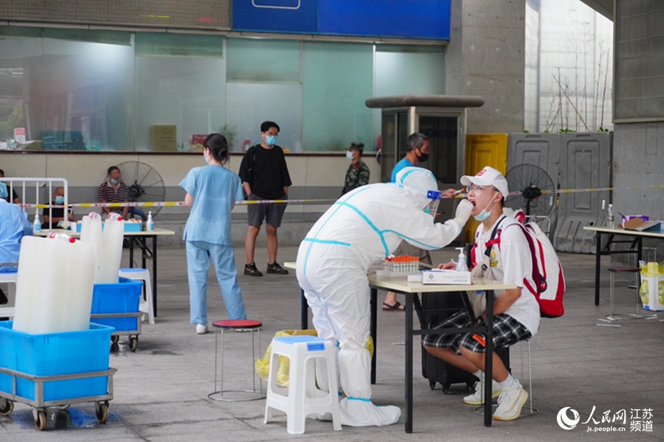 ����������ɘӵ��ÿ�����¶���z