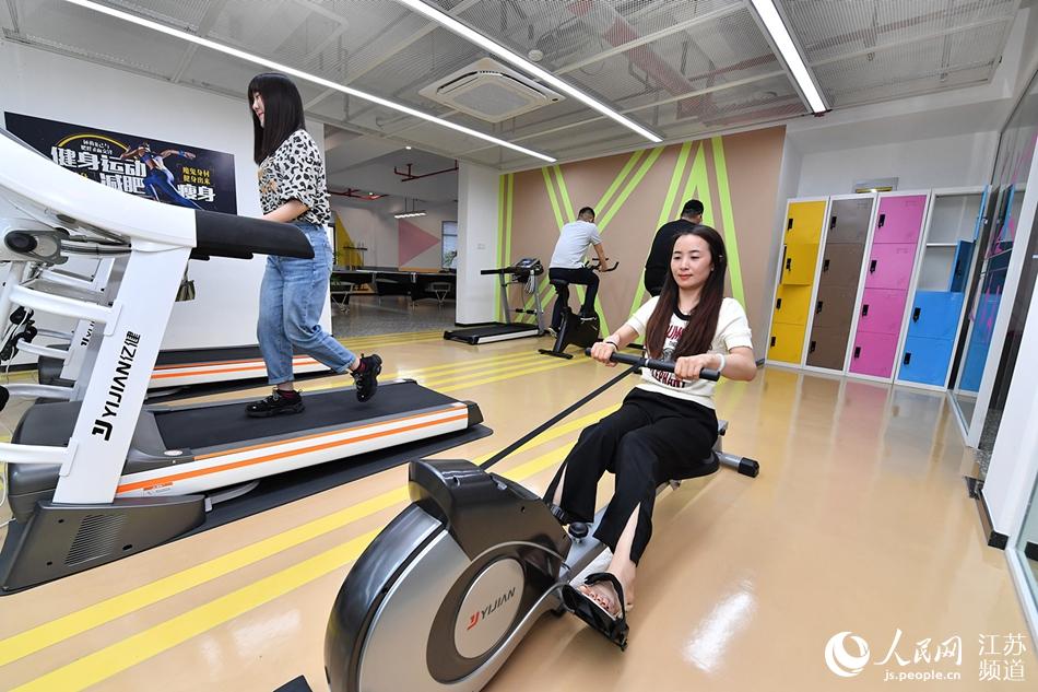 ��Ѧ+���˲Ź�Ԣ�Ľ���^(q��)���������±��^(q��)ί���������D