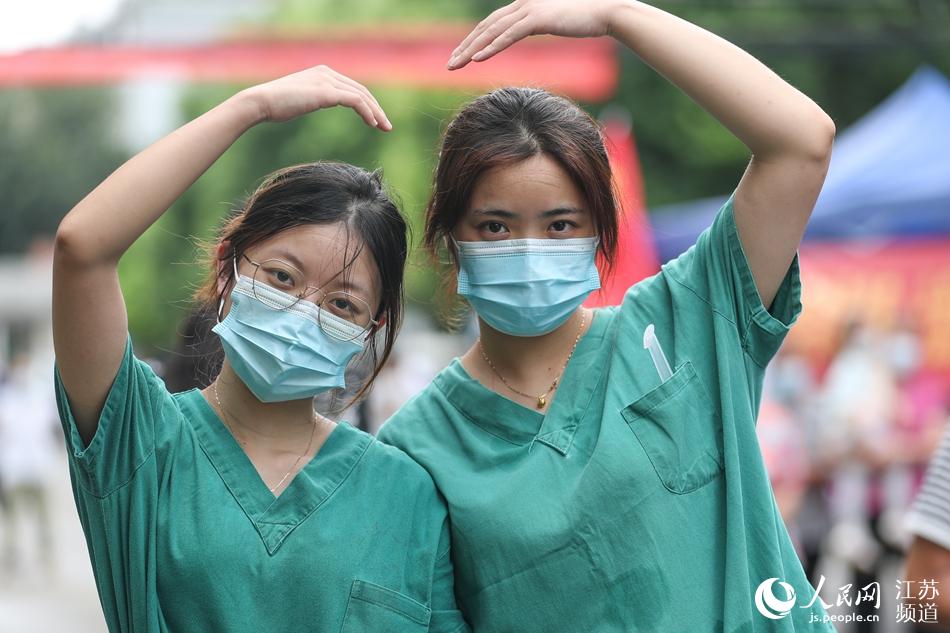 ��(zh��n)���ߡ���ʹ�����Y(ji��)������ġ��R���V�z