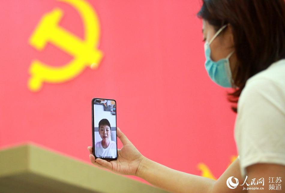 һ����^(q��)־Ը���ڹ����g϶�c����ҕ�l�������ϵ����z