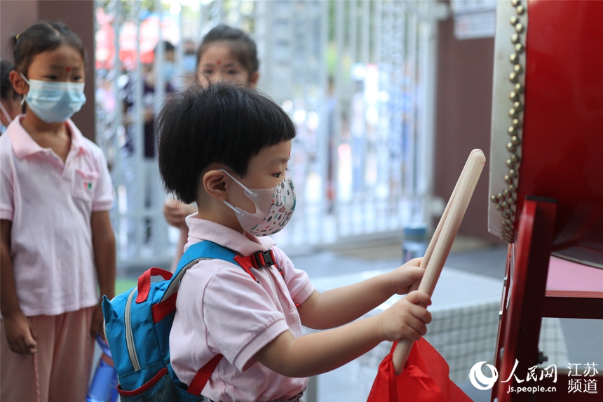 �ڟo(w��)�a���ǅ^(q��)�����׃��@��С�������÷������c(di��n)ɰ�����_����@��У�����D