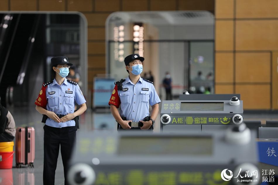 �F·�ɾ��S�oվ����������׿���z