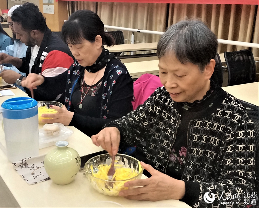 ���ˌW(xu��)��(x��)��ƾջ������Rѩ��z