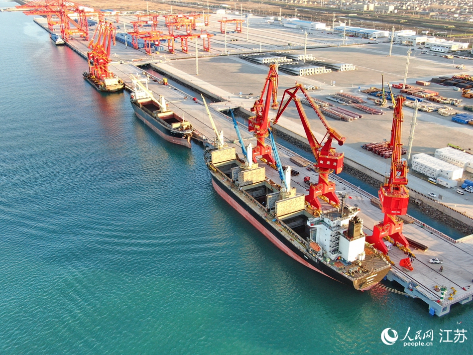 ��ͨͨ�ݞ��³����څ����𲽸ۅ^(q��)10�f����ͨ�ôa�^�������S��܊�z