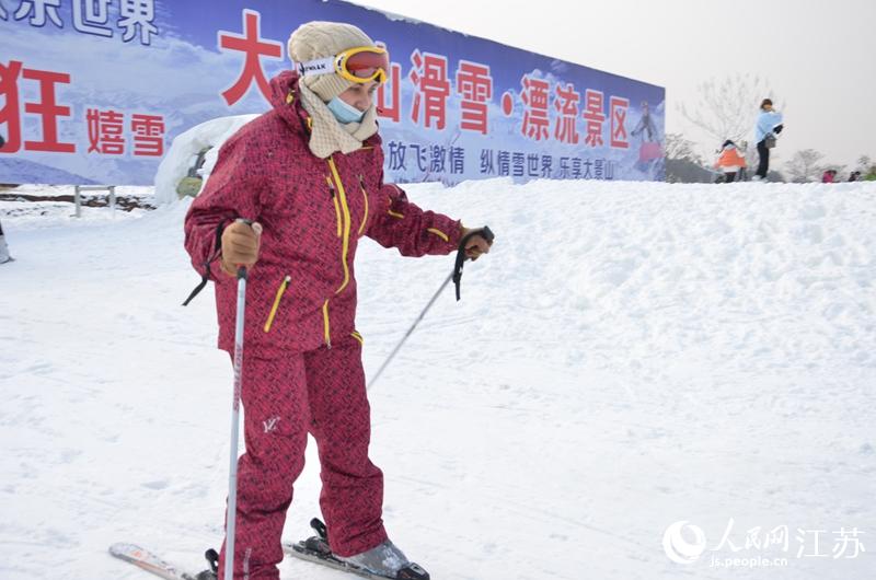 �ο��w򞻬ѩ��Ȥ ����W(w��ng) �Z��z