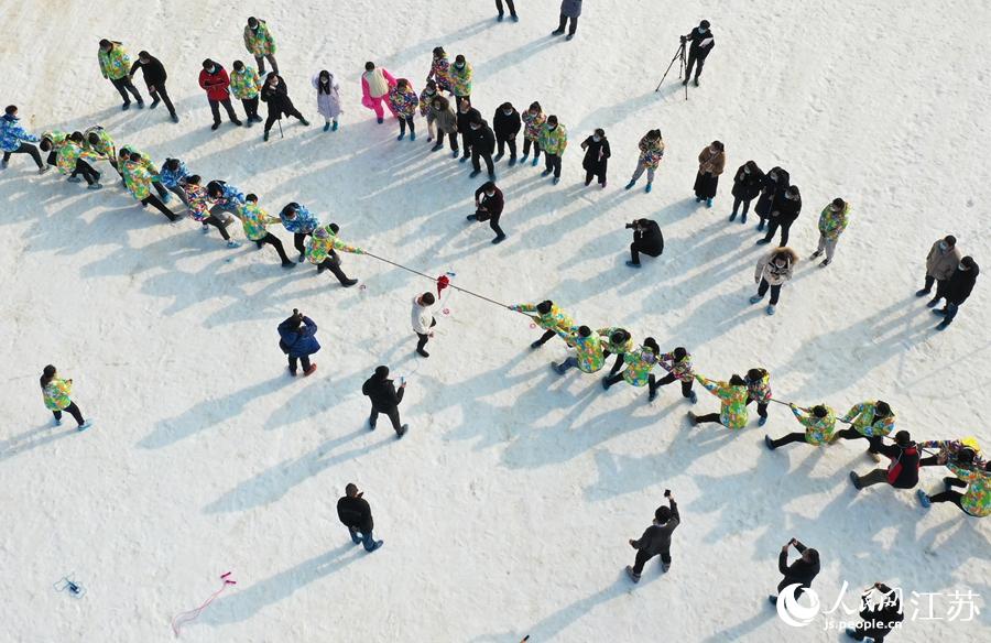 �D���ӬF���������hί���������D