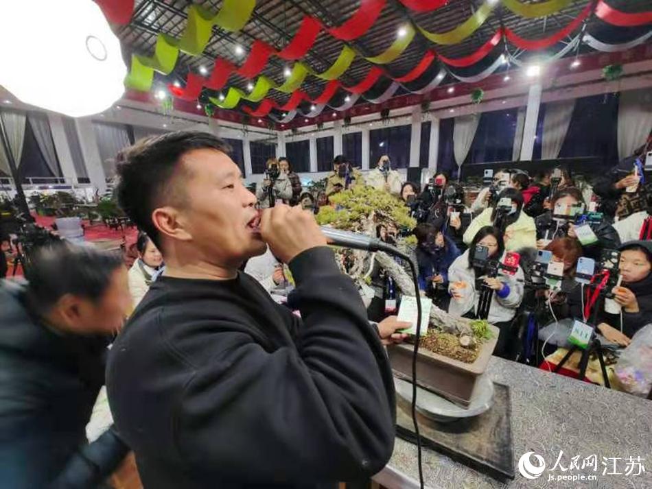 ����ͨ�^ֱ�����u����ʽ�N���辰�����A���z