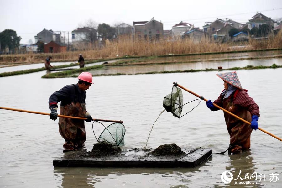 �������ڴ���ի@ˮ�������ߕ�ƽ�z