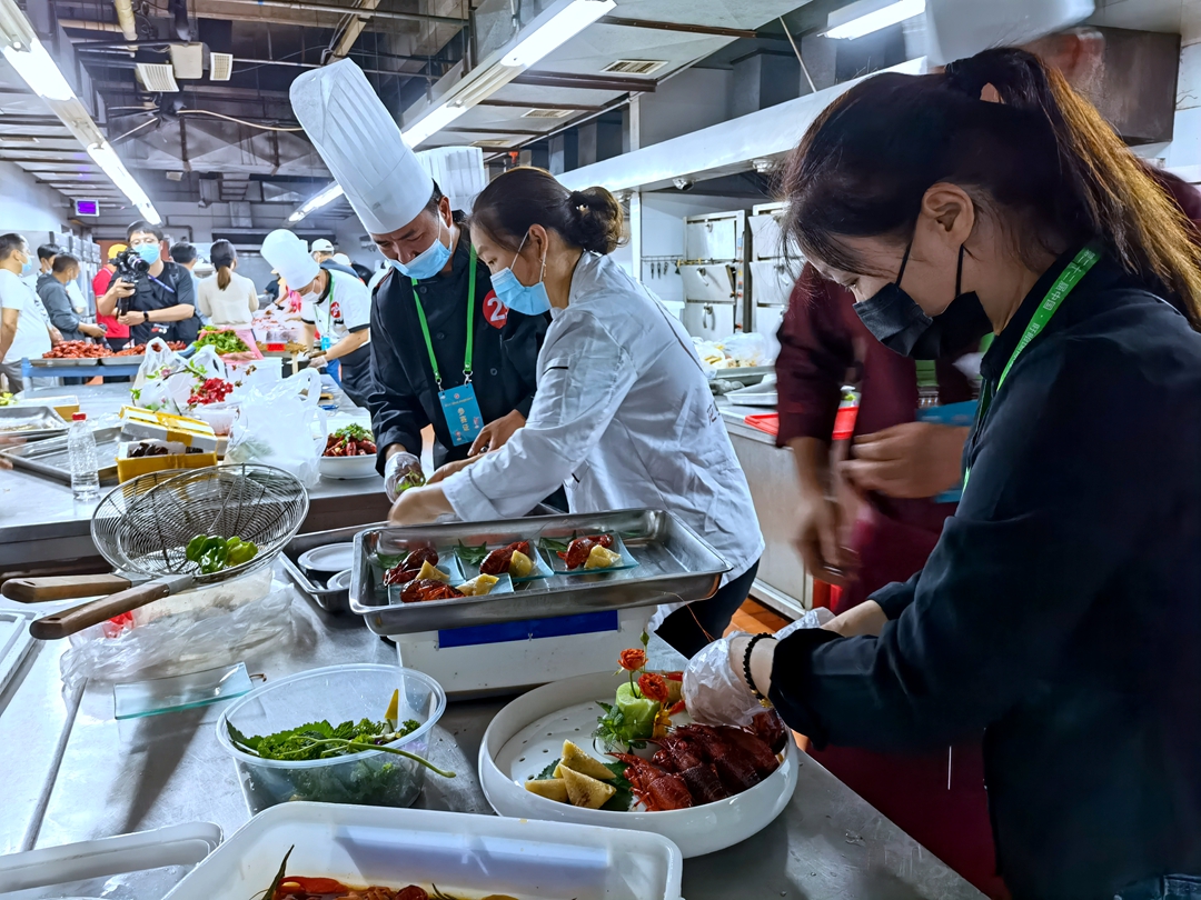 ����偵����r��Ʒ�ھ�������������߳���N������W(w��ng) �R�Բ��z