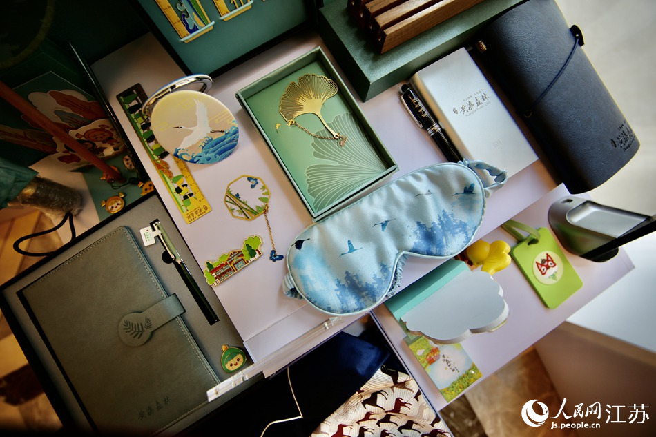 �F(xi��n)��(ch��ng)չʾ�ľ������üo(j��)��Ʒ�� �R�c�c�z