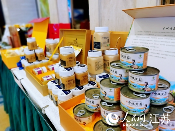 �ຣ�F���خa(ch��n)չʾ������W(w��ng)ӛ�����^���z