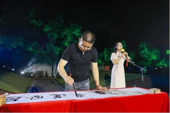 �D��������������J�z�阷��������ɫ����ʢ�x�z