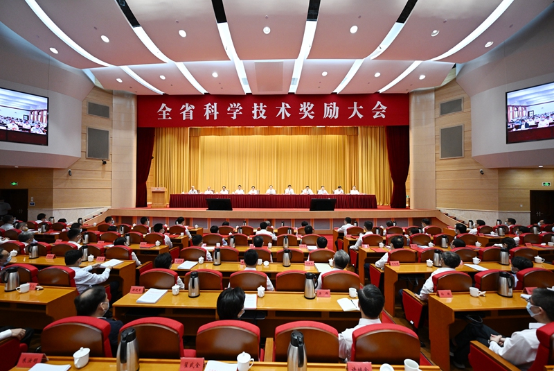 �D�齭�Kʡ�ƌW(xu��)���g(sh��)��(ji��ng)��(l��)���(hu��)�F(xi��n)��(ch��ng)���Ǆٔz