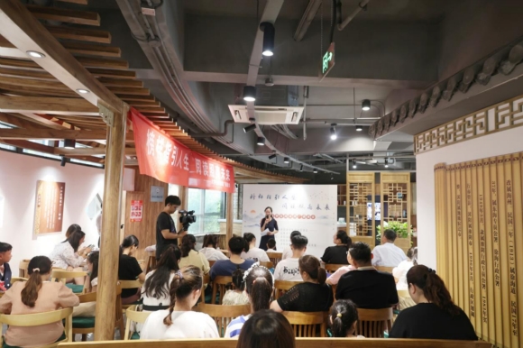 閱讀分享會現(xiàn)場。沭陽縣委宣傳部供圖