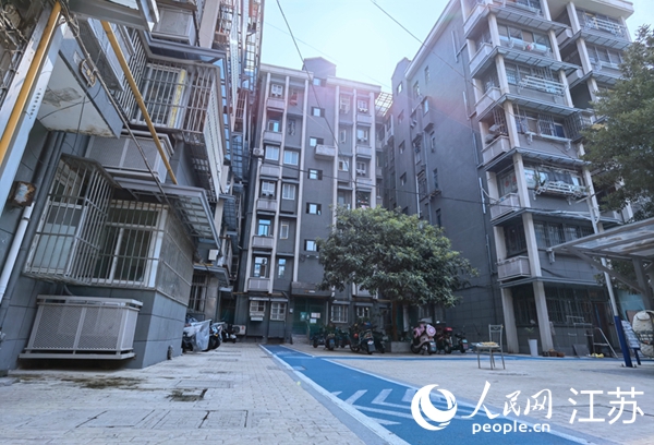 宜居化改造后的下關街道鹽東街21號院。馬曉波攝