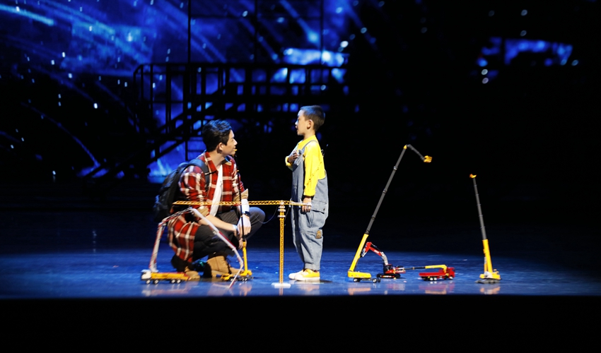 《攀登·攀登》演出現(xiàn)場。徐州市委宣傳部供圖