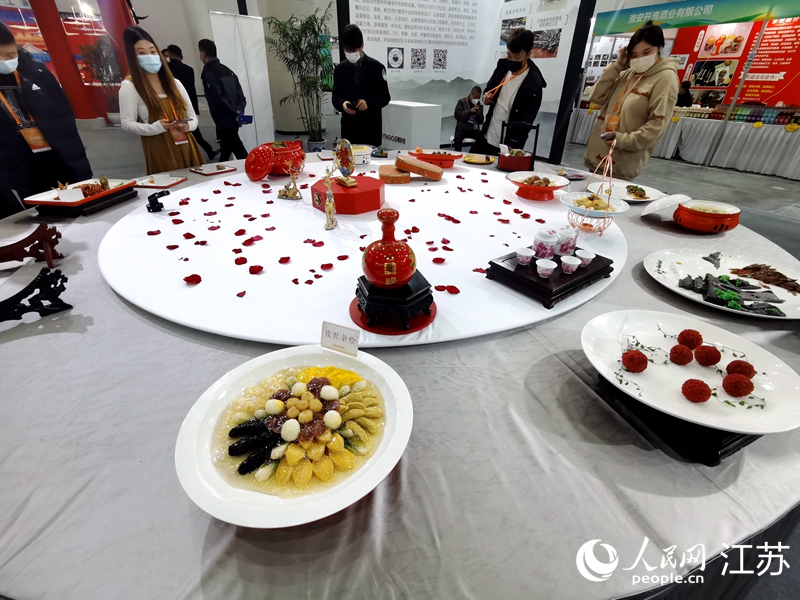 淮安食博會(huì)預(yù)制菜展館。人民網(wǎng) 馬曉波攝