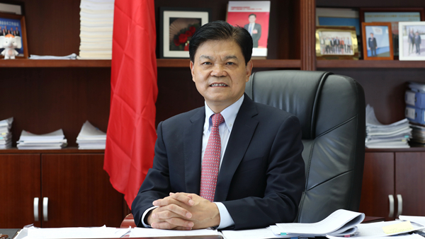 亨通集團(tuán)黨委書記、董事局主席崔根良。亨通集團(tuán)供圖