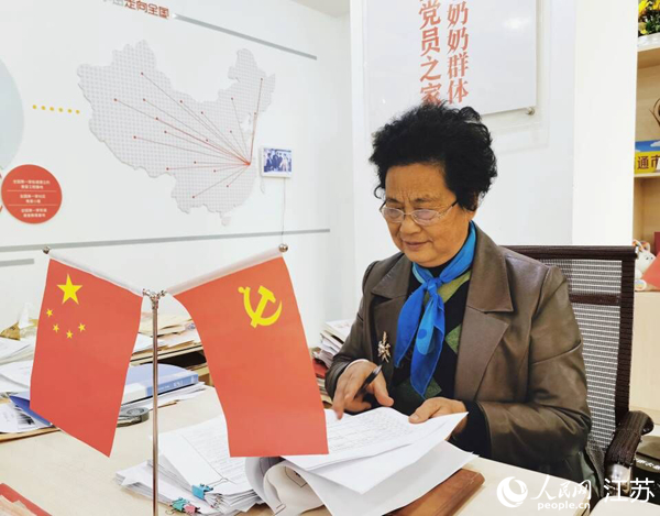 江蘇南通“知心奶奶”群體負(fù)責(zé)人蔡松英。人民網(wǎng)記者 王繼亮攝