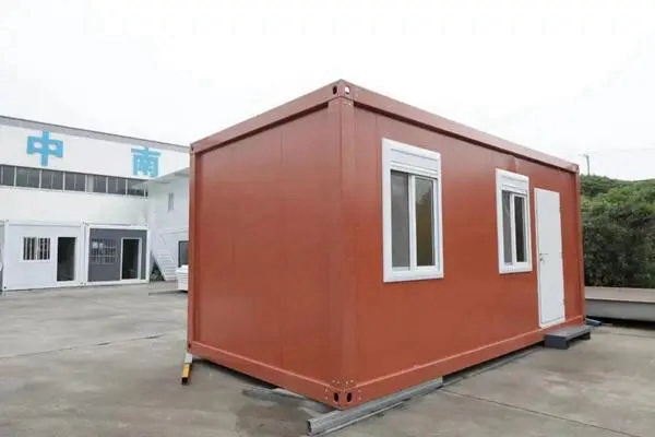 蘇州產集裝箱房。李婧蕾攝