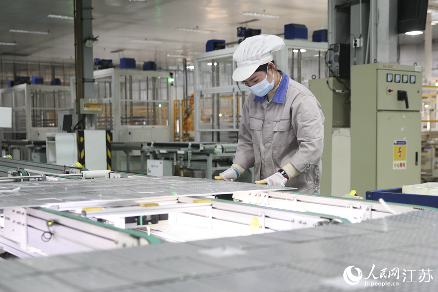 節(jié)后開(kāi)工生產(chǎn)忙。贛榆區(qū)委宣傳部供圖