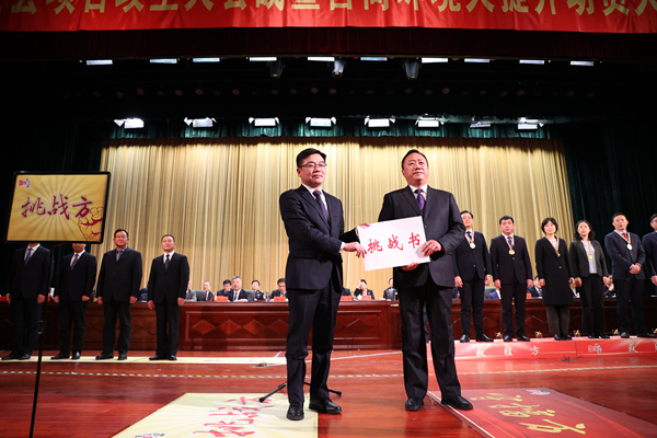 13個(gè)鎮(zhèn)（街道）現(xiàn)場(chǎng)打擂。林昌森攝