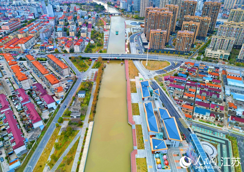 如東繞城河親水生態(tài)“長廊”。人民網(wǎng)記者 王繼亮攝