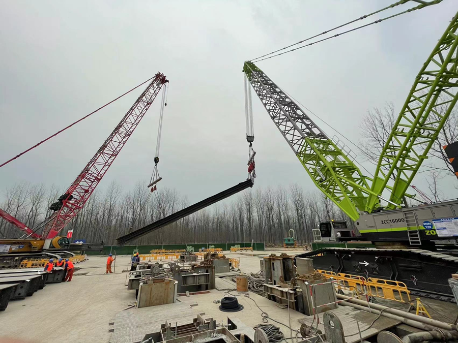 施工現(xiàn)場(chǎng)。朱其攝