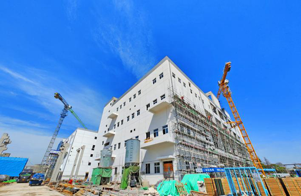 儀征化纖智能化短纖項(xiàng)目建設(shè)現(xiàn)場。尚東攝