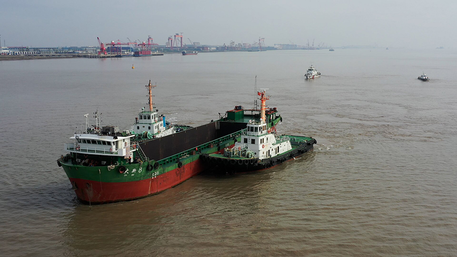 跨省水陸同步演練現(xiàn)場(chǎng)。薛巍攝